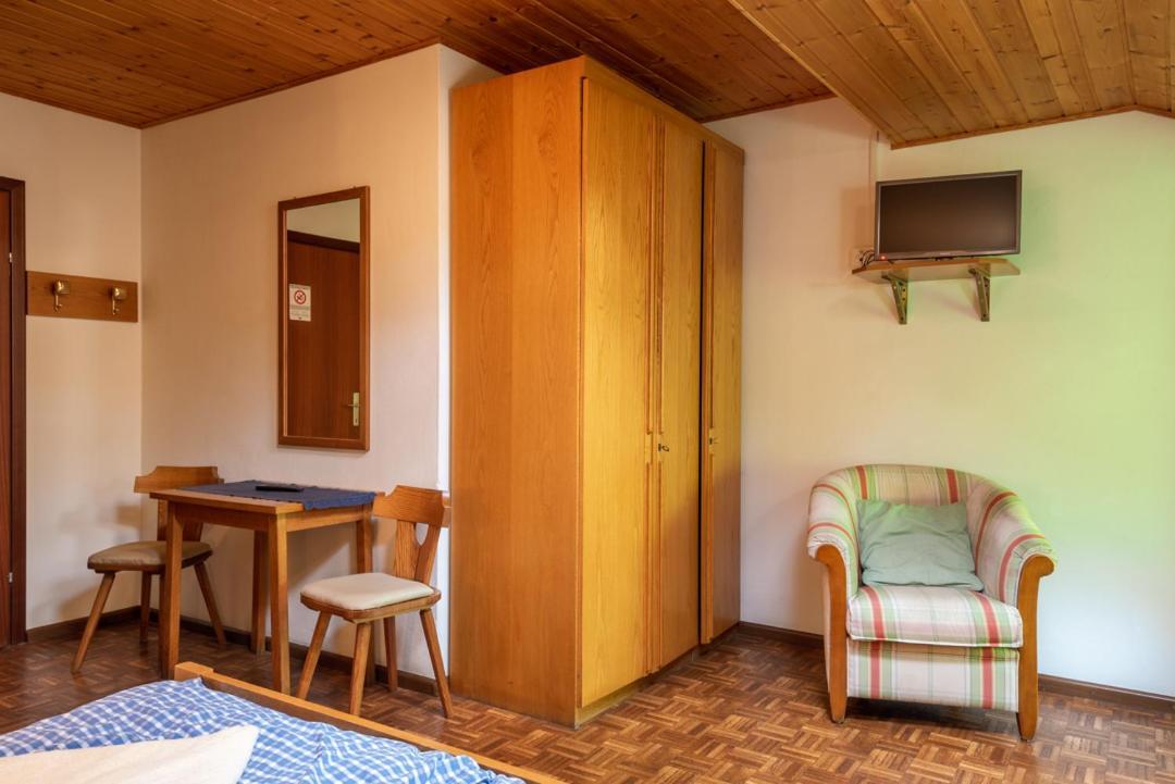 Appartements Pension Sonia 푸네스 외부 사진