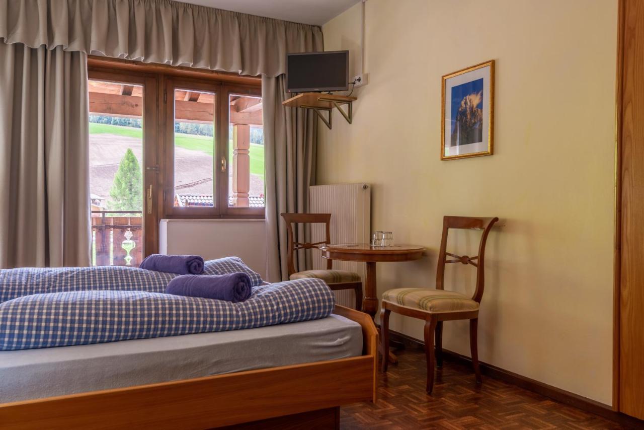 Appartements Pension Sonia 푸네스 외부 사진